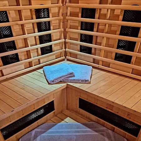 Large Detached Holiday Home In Muhr Exteriér fotografie