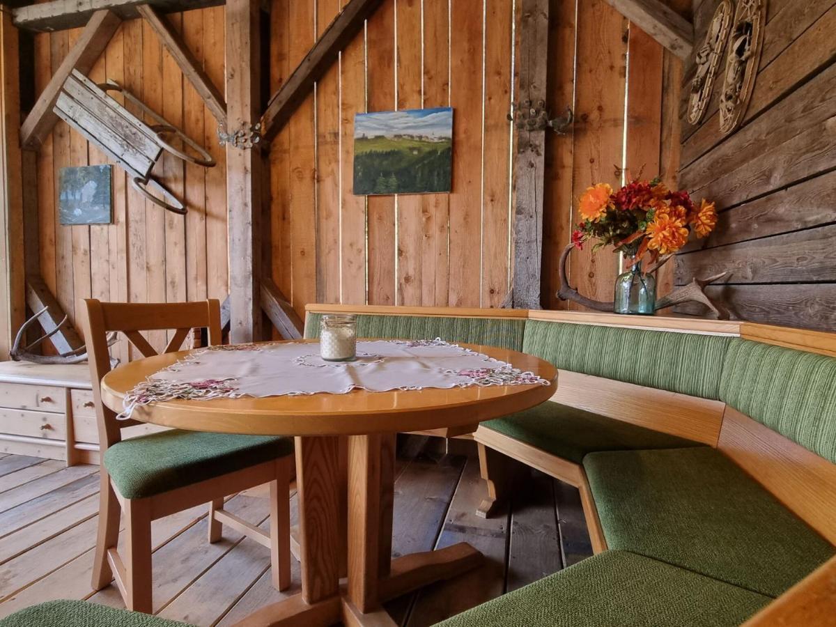 Large Detached Holiday Home In Muhr Exteriér fotografie